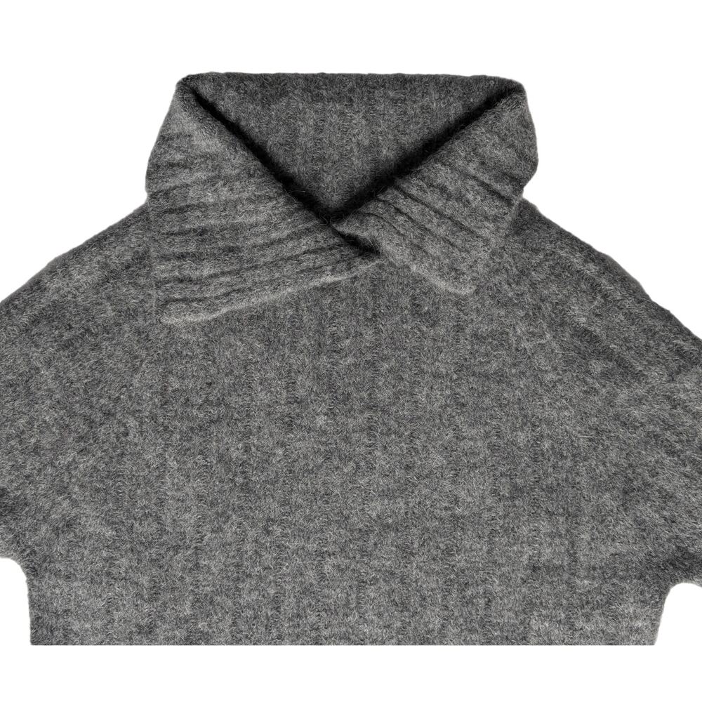 Lita by Ciara Women’s Grey Italian Wool Sweater Size XL - Picture 7 of 12